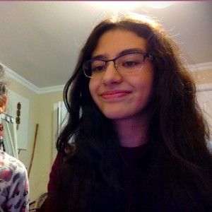 Meet your Posher, Ayira